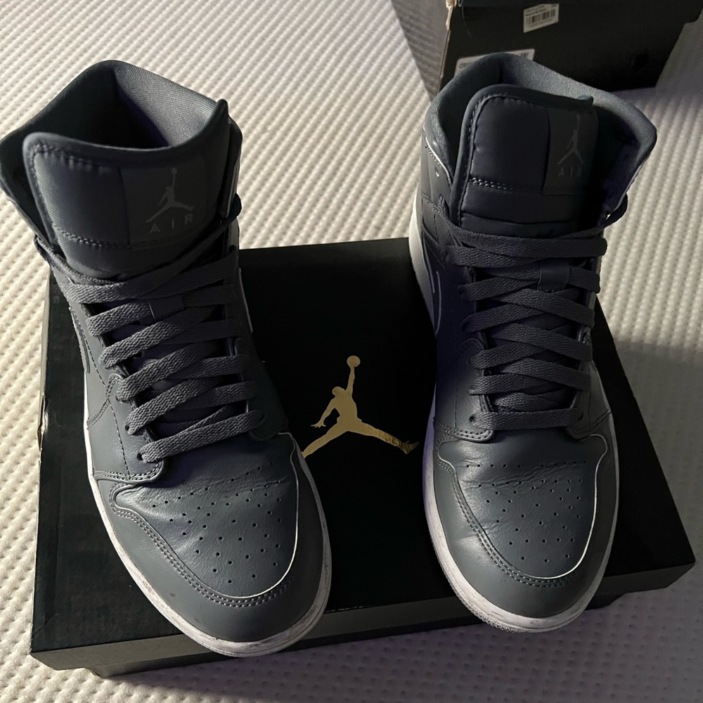 Grey Men’s Air Jordan